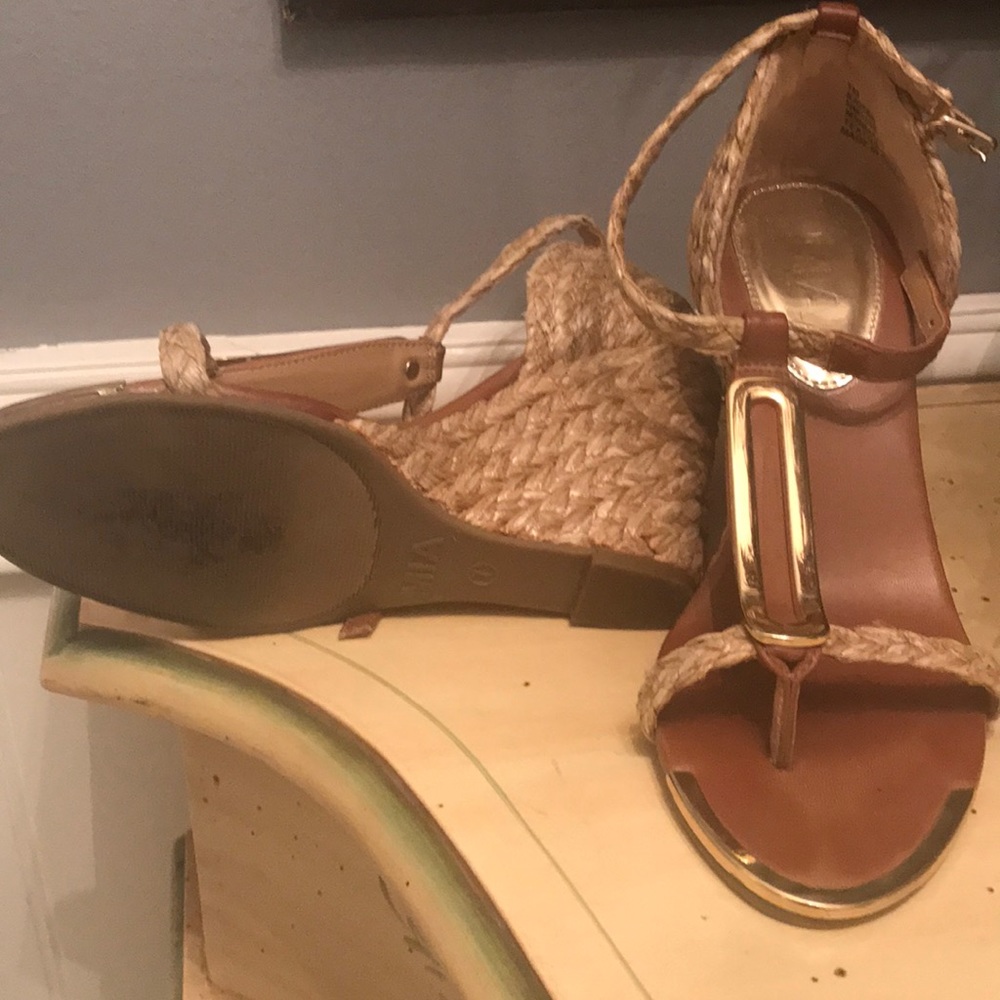 Shoes - Picture 2 of 2